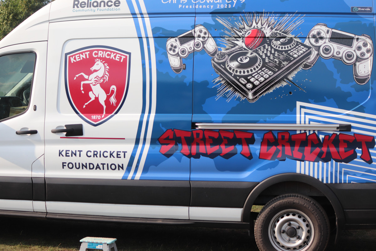 Millwall Community Trust (MCT) and Kent Cricket Community Trust (KCCT)'s football and cricket programme in Sevenoaks has been highlighted by BBC News